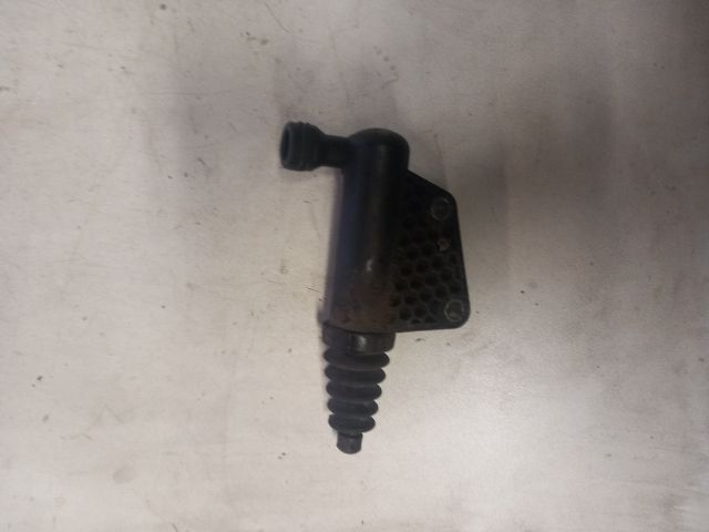 bontott SUZUKI SWIFT III Kuplung Munkahenger