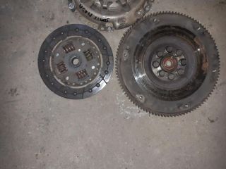 bontott SUZUKI SWIFT III Kuplung Szett Lendkerékkel