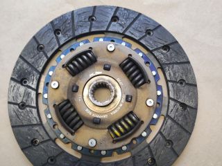 bontott SUZUKI SWIFT III Kuplung Szett (Szerkezet, Tárcsa)
