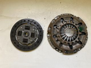 bontott SUZUKI SWIFT III Kuplung Szett (Szerkezet, Tárcsa)