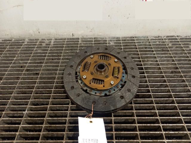 bontott SUZUKI SWIFT III Kuplung Tárcsa