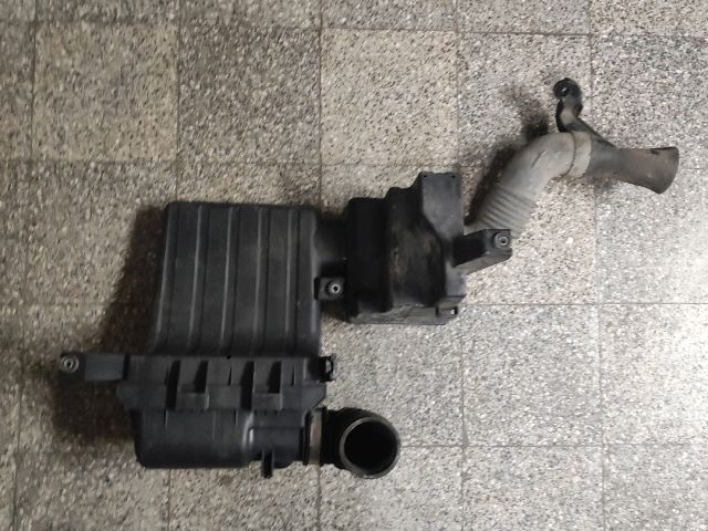 bontott SUZUKI SWIFT III Légszűrő Ház