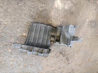 bontott SUZUKI SWIFT III Légszűrő Ház