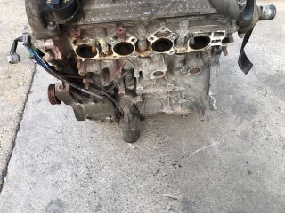 bontott SUZUKI SWIFT III Motor (Fűzött blokk hengerfejjel)
