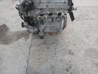 bontott SUZUKI SWIFT III Motor (Fűzött blokk hengerfejjel)