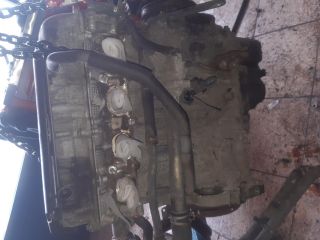 bontott SUZUKI SWIFT III Motor (Fűzött blokk hengerfejjel)