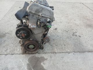 bontott SUZUKI SWIFT III Motor (Fűzött blokk hengerfejjel)
