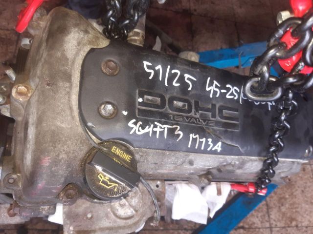 bontott SUZUKI SWIFT III Motor (Fűzött blokk hengerfejjel)