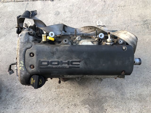 bontott SUZUKI SWIFT III Motor (Fűzött blokk hengerfejjel)