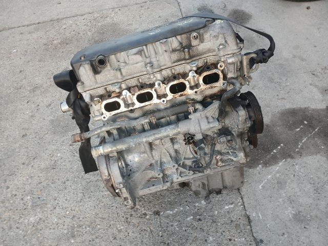 bontott SUZUKI SWIFT III Motor (Fűzött blokk hengerfejjel)