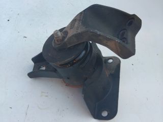 bontott SUZUKI SWIFT III Motor Tartó Bak (Fém)