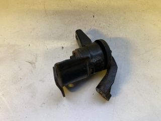 bontott SUZUKI SWIFT III Motor Tartó Bak Jobb