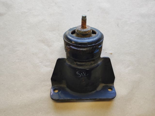 bontott SUZUKI SWIFT III Motor Tartó Bak Jobb