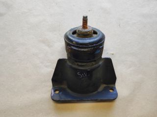 bontott SUZUKI SWIFT III Motor Tartó Bak Jobb