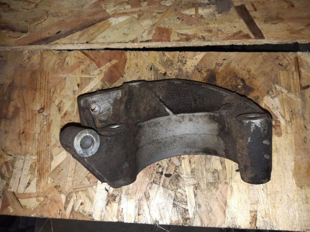 bontott SUZUKI SWIFT III Motor Tartó Bak (Pozíciófüggetlen)