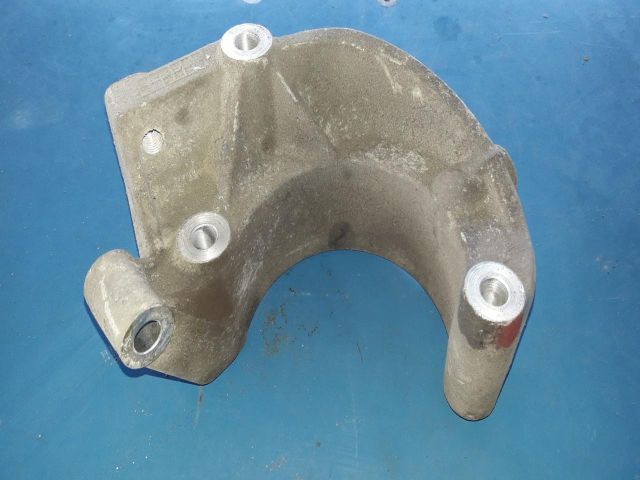 bontott SUZUKI SWIFT III Motor Tartó Bak (Pozíciófüggetlen)