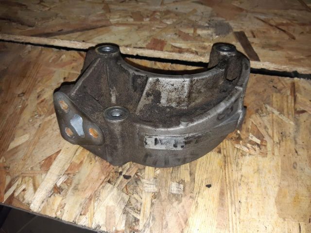 bontott SUZUKI SWIFT III Motor Tartó Bak (Pozíciófüggetlen)