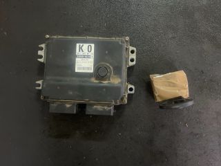 bontott SUZUKI SWIFT III Motorvezérlő