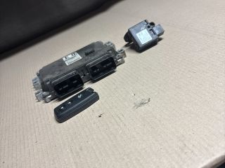 bontott SUZUKI SWIFT III Motorvezérlő