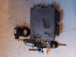 bontott SUZUKI SWIFT III Motorvezérlő