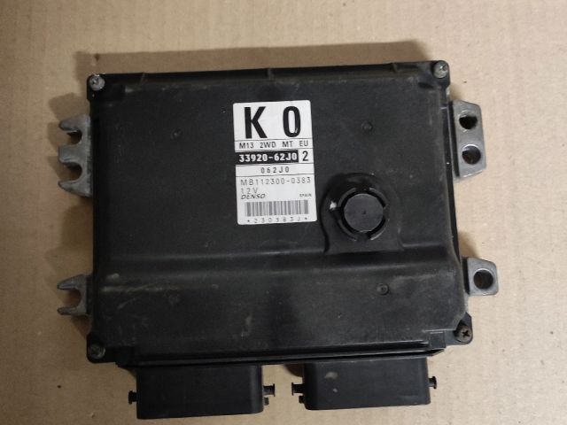 bontott SUZUKI SWIFT III Motorvezérlő