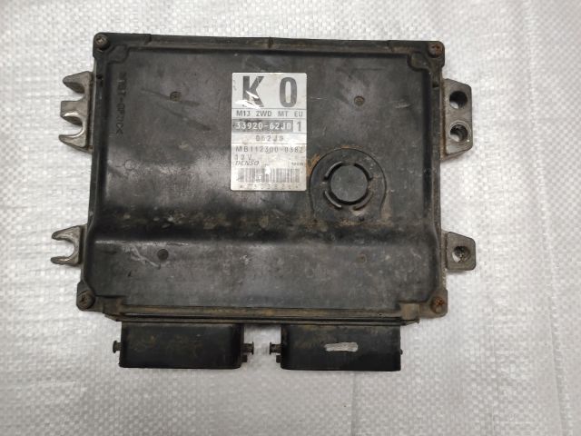 bontott SUZUKI SWIFT III Motorvezérlő