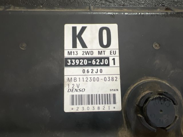 bontott SUZUKI SWIFT III Motorvezérlő