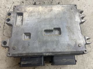 bontott SUZUKI SWIFT III Motorvezérlő