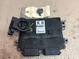bontott SUZUKI SWIFT III Motorvezérlő