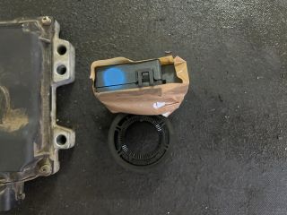 bontott SUZUKI SWIFT III Motorvezérlő