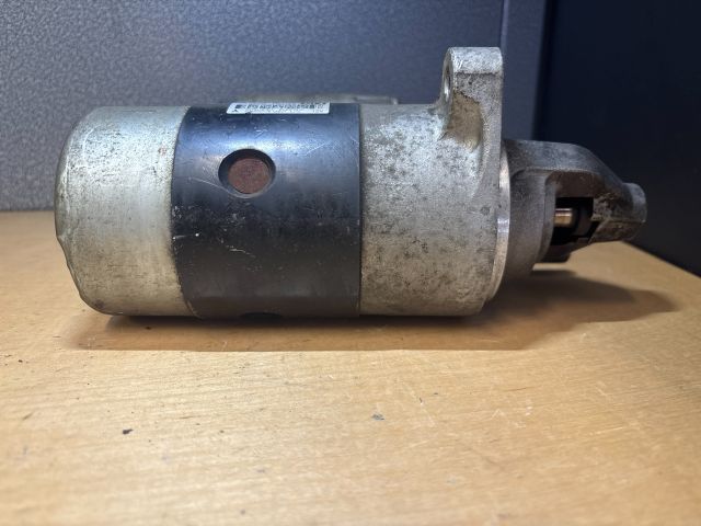 bontott SUZUKI SWIFT III Önindító