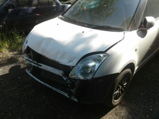 bontott SUZUKI SWIFT III Önindító