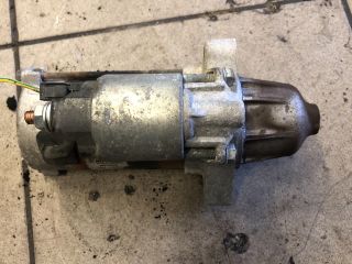 bontott SUZUKI SWIFT III Önindító