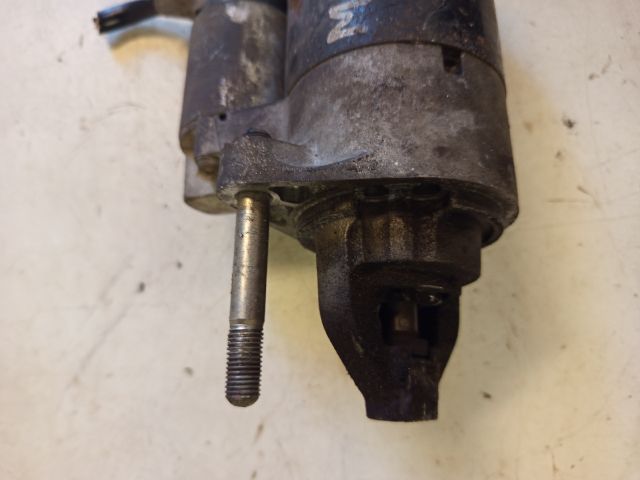 bontott SUZUKI SWIFT III Önindító