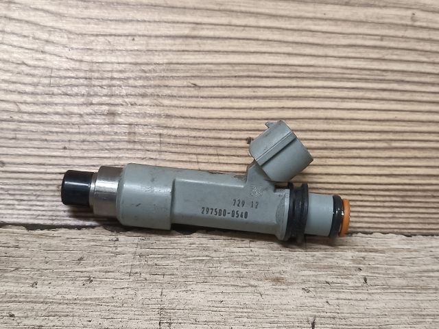 bontott SUZUKI SWIFT III Porlasztó (1 db)