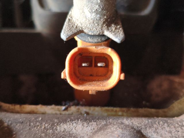 bontott SUZUKI SWIFT III Porlasztó (1 db)