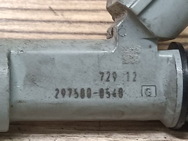 bontott SUZUKI SWIFT III Porlasztó (1 db)