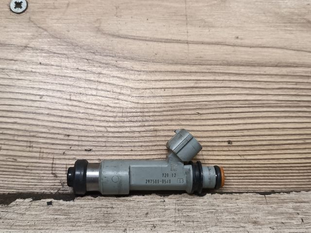 bontott SUZUKI SWIFT III Porlasztó (1 db)