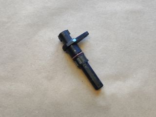 bontott SUZUKI SWIFT III Sebesség Jeladó