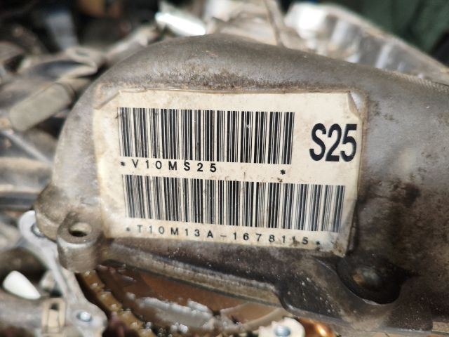 bontott SUZUKI SWIFT III Szelepfedél