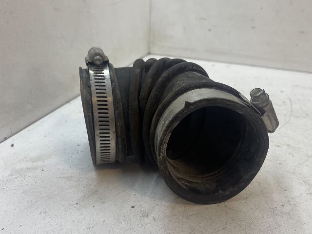 bontott SUZUKI SWIFT III Szívó Cső