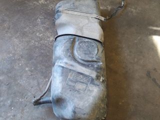 bontott SUZUKI SWIFT III Tank