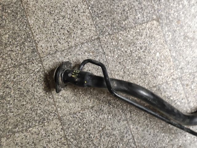 bontott SUZUKI SWIFT III Tankbetöltő Cső (Fém)