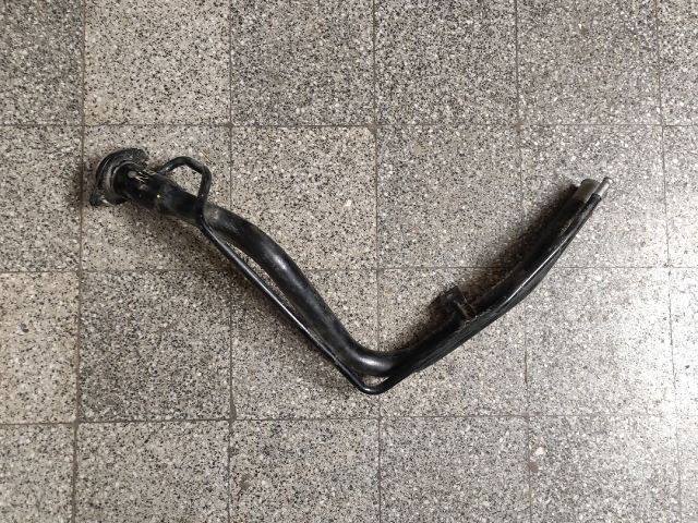 bontott SUZUKI SWIFT III Tankbetöltő Cső (Fém)