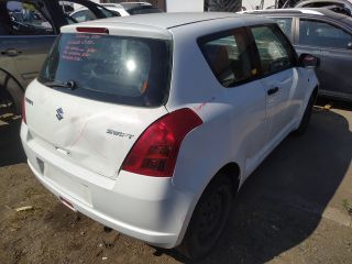 bontott SUZUKI SWIFT III Üzemanyag Szivattyú