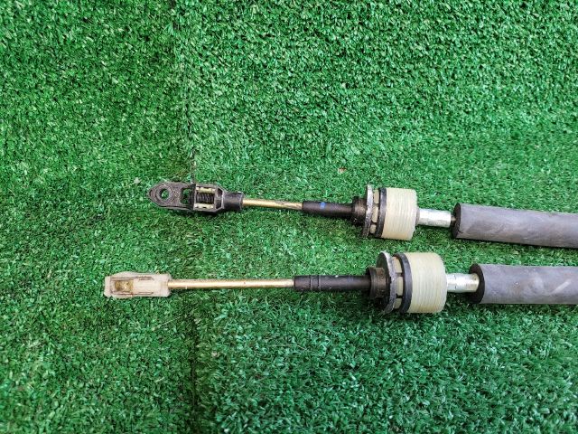 bontott SUZUKI SWIFT III Váltó Bowden