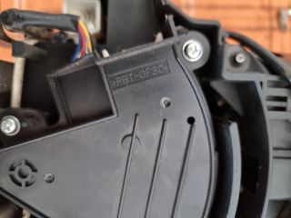 bontott SUZUKI SWIFT III Váltó Fokozatválasztó