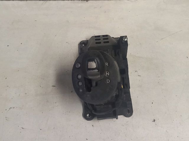 bontott SUZUKI SWIFT III Váltó Kulissza