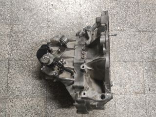 bontott SUZUKI SWIFT III Váltó (Mechanikus)