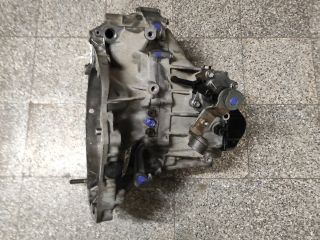 bontott SUZUKI SWIFT III Váltó (Mechanikus)